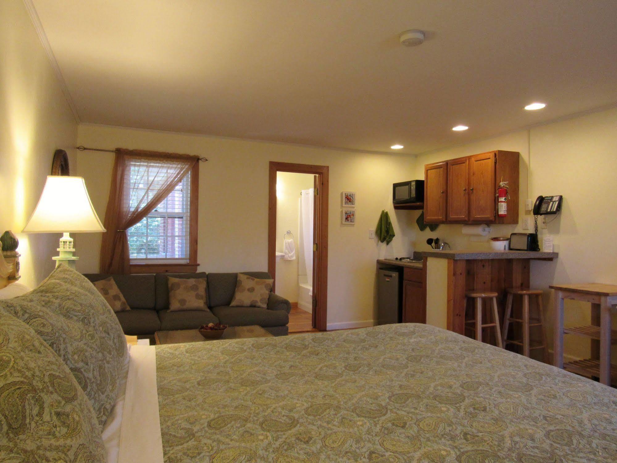 Cape Pines Motel Buxton Eksteriør bilde