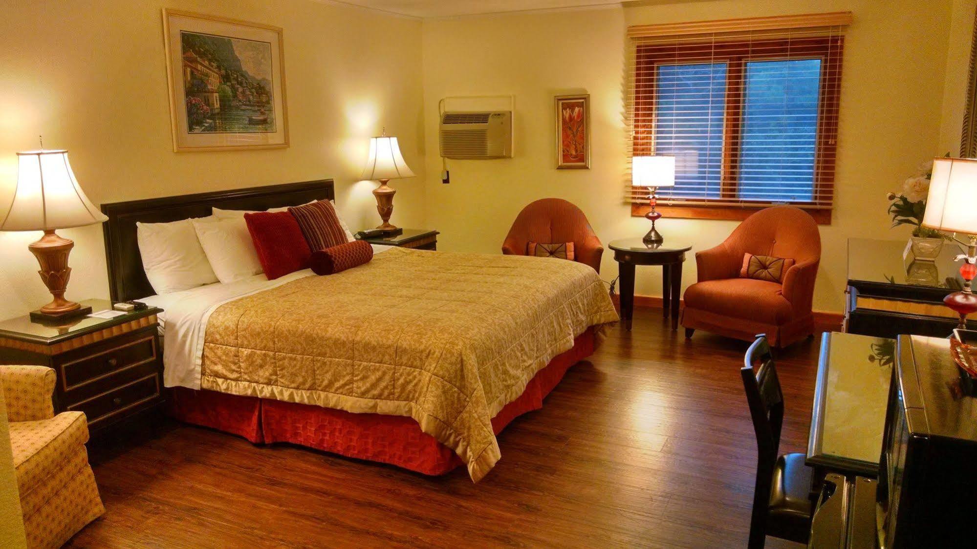 Cape Pines Motel Buxton Eksteriør bilde